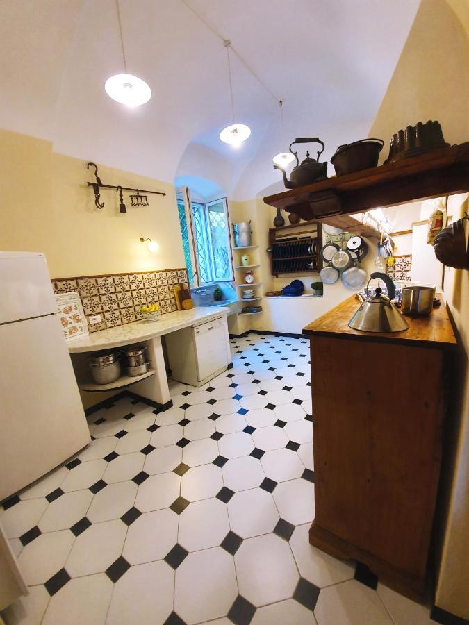 Villa De Benedetti Sarzana Ngoại thất bức ảnh