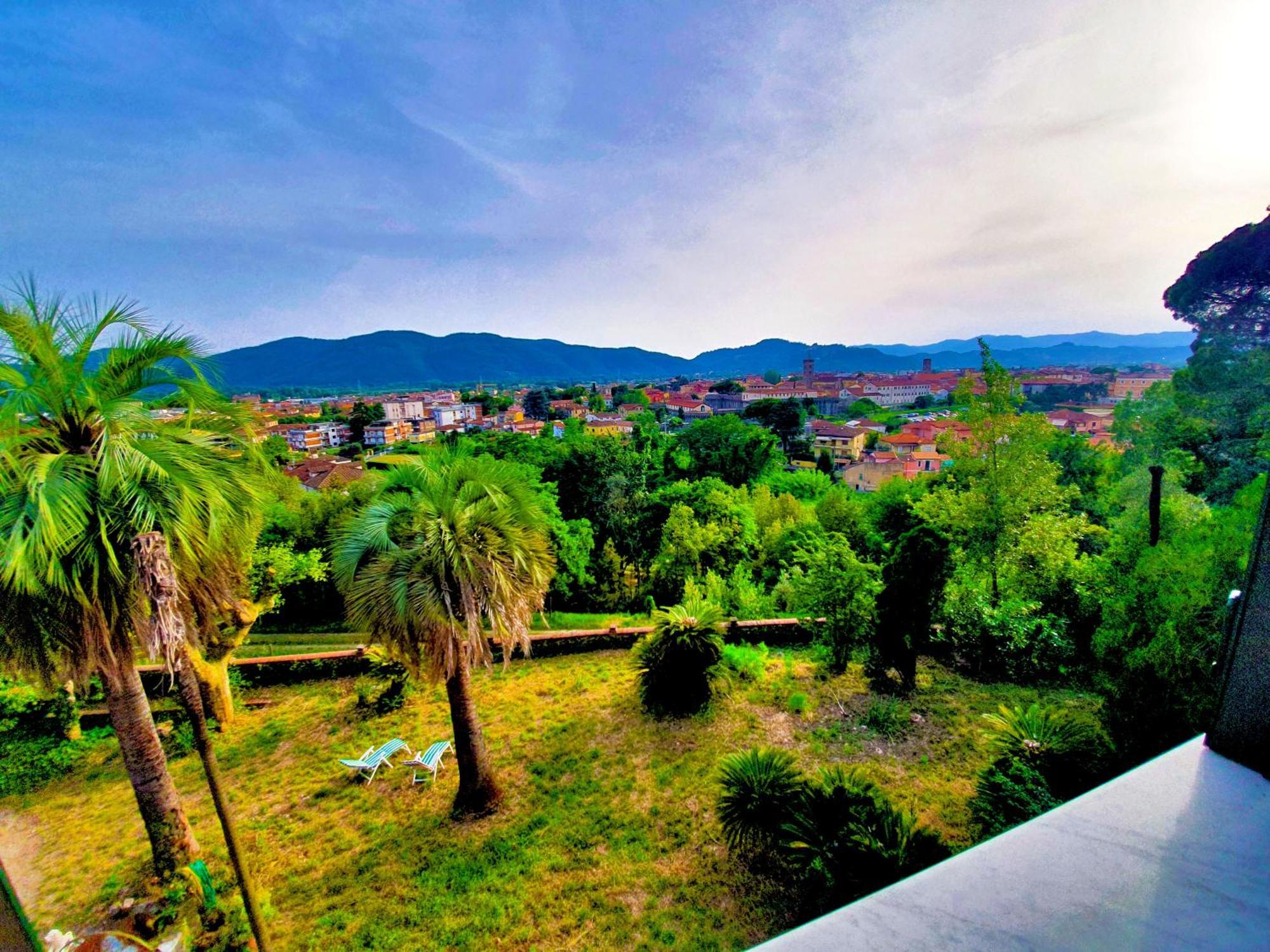 Villa De Benedetti Sarzana Phòng bức ảnh